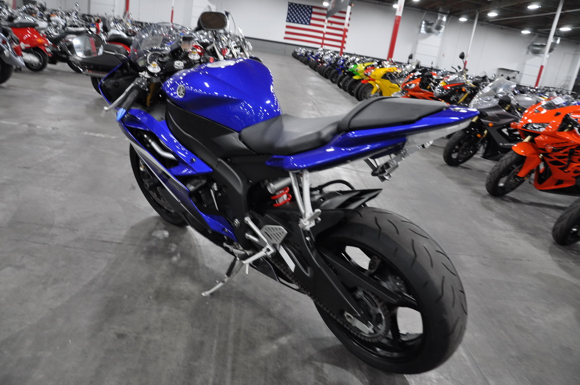 Купить мотоцикл Yamaha YZF-R6 2007 фото 2